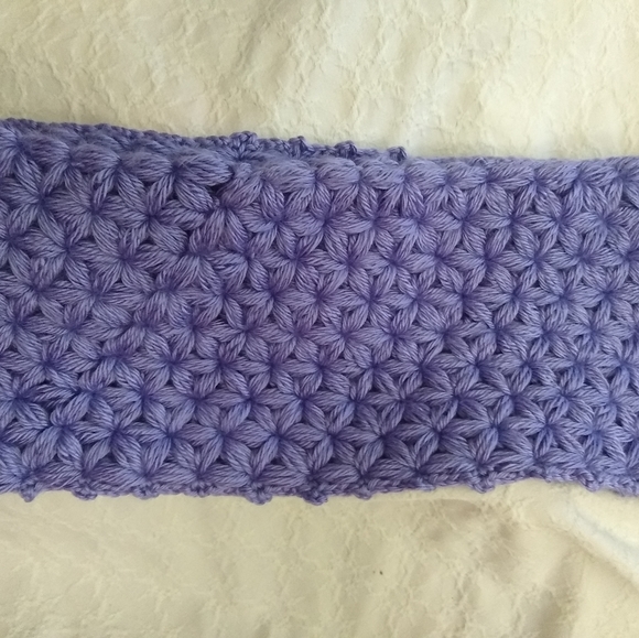 Jasmine stich handmade cozy hat - Picture 4 of 9